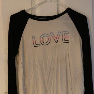 Old Navy LOVE Long Sleeve shirt